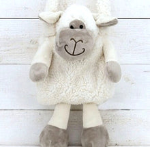 Load image into Gallery viewer, Childs Highland Coo Handmuff / Sheep Handmuff